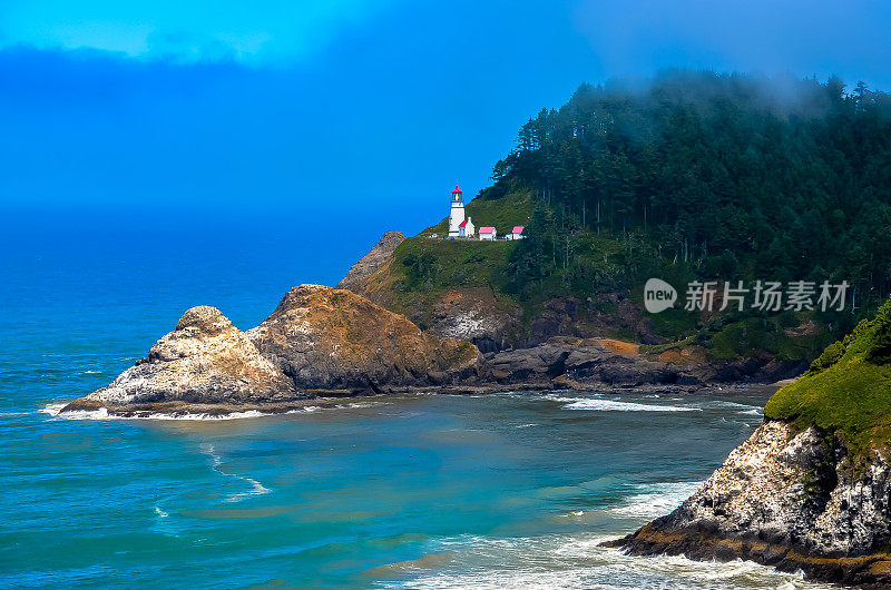 太平洋和俄勒冈海岸/海滩-沙子，冲浪，和茂密的森林